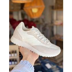 Woden Nellie Soft