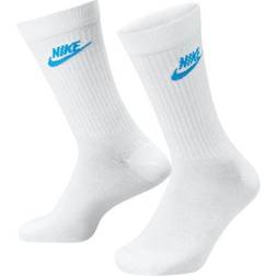 NIKE Sportswear Everyday Essential Crew Socks 3pack - White