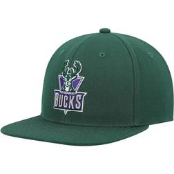 Mitchell & Ness Milwaukee Bucks Green Hardwood Classics Team Ground 2.0 Hat SR