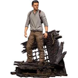 Uncharted: Nathan Drake Deluxe 1:Estatua de escala 10