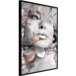 Artgeist Lady in the Flowers Guld med passepartout Poster