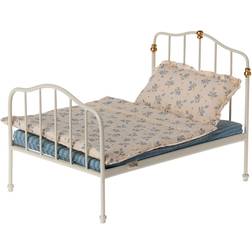 Maileg Bed Mouse Off white