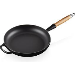 Le Creuset Shiny Black Signature