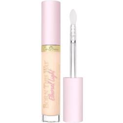 Too Faced Born This Way Ethereal Light Concealer Anticernes