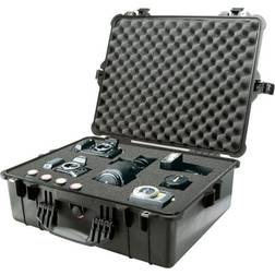 Pelican 1600-000-110 Black Case