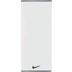 Nike Fundamental Towel Medium Badezimmerhandtuch Weiß