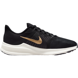 Nike Downshifter 11 W - Black/Sail/Dark Smoke Grey/Metallic Copper Coin