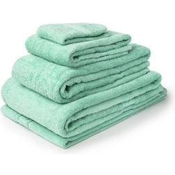 Mitre Essentials Mitre Essentials Nova Bath Bath Towel Green