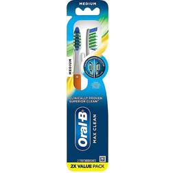 Oral-B 2-Pack Cross Action Max Clean Medium Toothbrushes