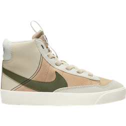 Nike Blazer Mid '77 SE D PS - Sanddrift/Light Silver/Phantom/Medium Olive