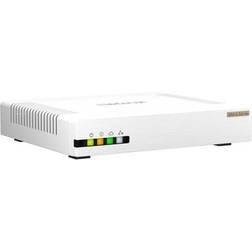 QNAP QHora-321 Router 6x 2.5GbE