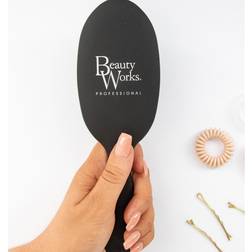 Beauty Works Medium Oval Brush
