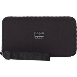 Tommy Hilfiger Casual Large Zip Wallet - Black