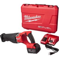 Milwaukee M18 FUEL SAWZALL Reciprocating Saw Kit