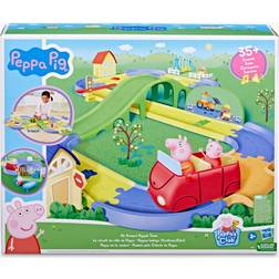 Hasbro Peppa Pig All Around Peppa’s Town Set with Adjustable Track