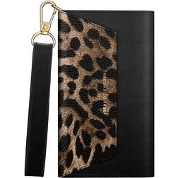 iDeal of Sweden Cassette Clutch iPhone 13 Mini Midnight Leopard