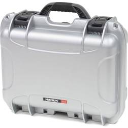 Nanuk Medium Series 915 NK-7 Resin Protective Case with Padded Dividers, Silver