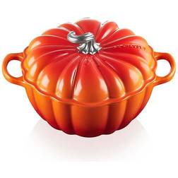 Le Creuset Signature Volcanic Cast Iron Pumpkin with lid 3.7 L 24 cm