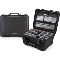 Nanuk Case w/lid org./divider Black Interior dimensions = 17.41x12.5x9.50(933-6001)