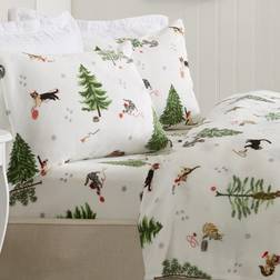 Great Bay Home Extra Soft Winter Cats Bed Sheet Red, White (203.2x152.4cm)