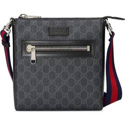 Gucci GG Supreme Small Messenger Bag - Black