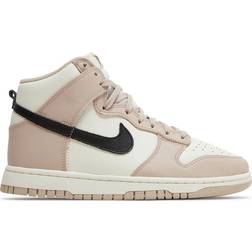 NIKE Dunk High W - Fossil Stone/Sail/Black