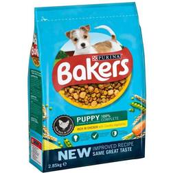 Bakers Puppy Dog Rich In Chicken With Country Vegetables 2.85kg