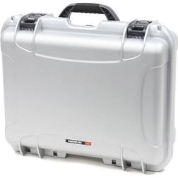 Nanuk 930-2005, Hard Case with Padded Divider, Silver 930-2005