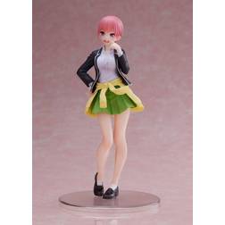 Taito The Quintessential Quintuplets PVC Statue Nakano Ichika Uniform Ver. Renewal 20 cm