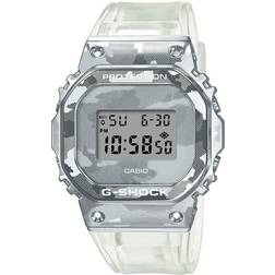 Casio G-Shock (GM5600SCM-1)