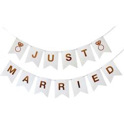 Godan Girlang Just Married