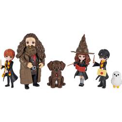 Spin Master Harry Potter Gift Set with Multiple Collectible Figures