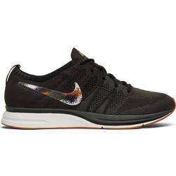 Nike Flyknit - Velvet Brown/Sail/Black/Neutral Olive