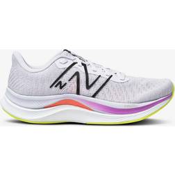 New Balance FuelCell Propel V4 Libra