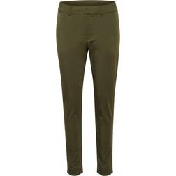 Kaffe Chinos Grön av 38% Polyester, 30% Bomull, 30% Viskos, 2% Elastan, för Dam