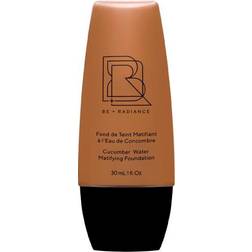 BE + Radiance Cucumber Water Matifying Foundation Flüssige Foundation