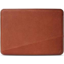 Decoded Leather Frame Sleeve for Macbook 16" Chokladbrun