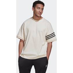 adidas Adicolor Neuclassics T-Shirt