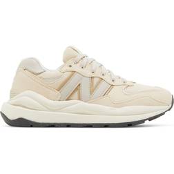 New Balance 57/40 W - Sea Salt/Incense/Magnet