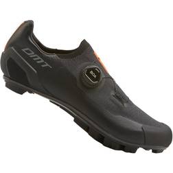 DMT KM30 MTB Black