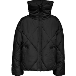 Only Kort Quiltad Jacka Svart