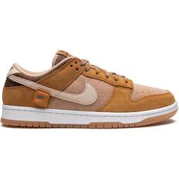 NIKE Dunk Low SE M - Praline/Desert Ochre/Hemp/Pearl White