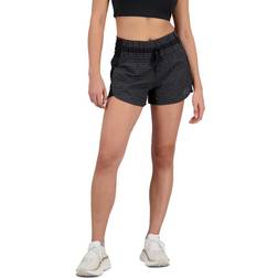 New Balance Impact Run Luminous Shorts