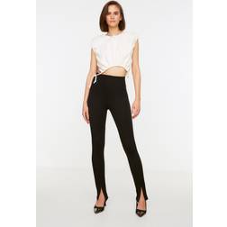 Trendyol Collection – Svarta, extra skinny byxor med slits baktill-Svart/a