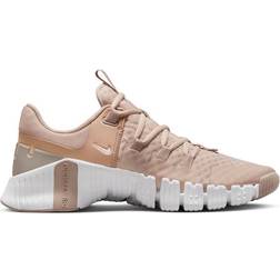 NIKE Free Metcon 5 W - Pink Oxford/Diffused Taupe/Gum Light Brown/White