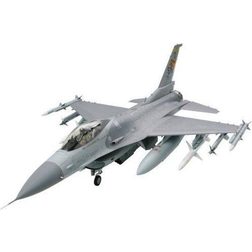 Tamiya Flighting Falcon F-16C 1:32