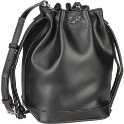 Calvin Klein Re-Lock Zwarte Schoudertas K60K610450BAX