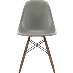 Vitra Eames En Fibre Verre DSW - Raw Umber érable Foncé Chaise de Cuisine