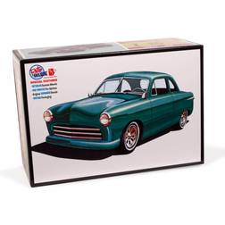 Amt 1949 Ford Coupe The 49'er 1:25 Scale Model Kit