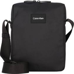 Calvin Klein Herre Skuldertaske Lynlås - Sort